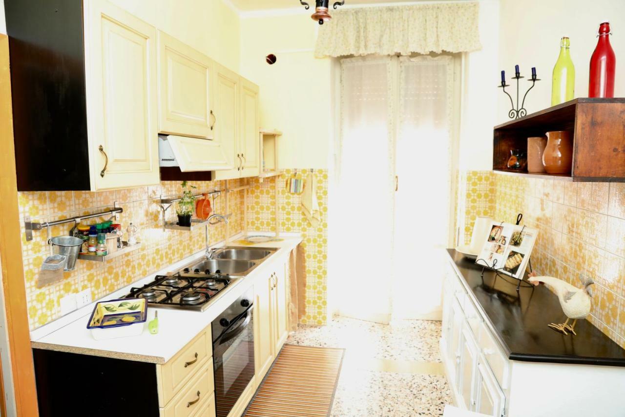 Viale Italia 41: I Migliori Anni Hotel Сасари Екстериор снимка