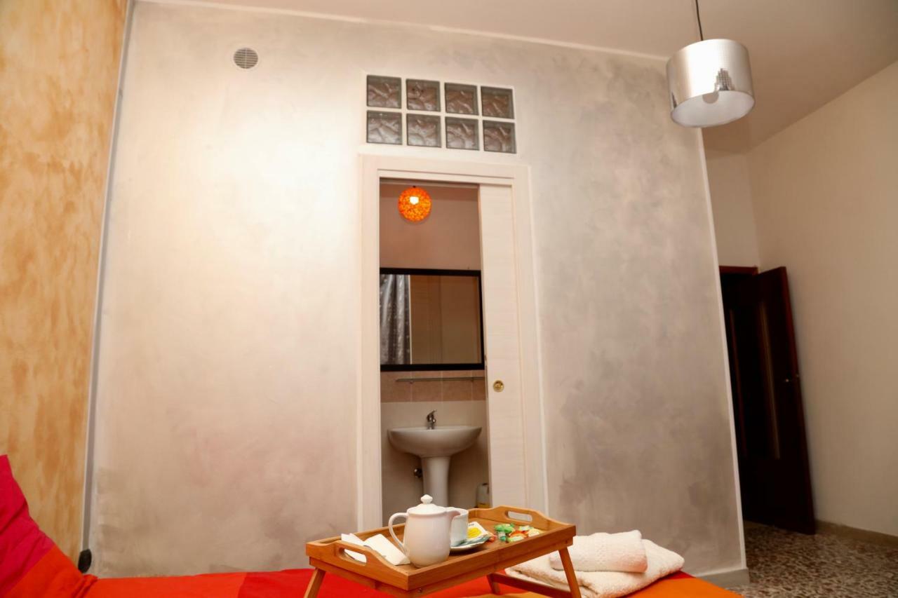Viale Italia 41: I Migliori Anni Hotel Сасари Екстериор снимка